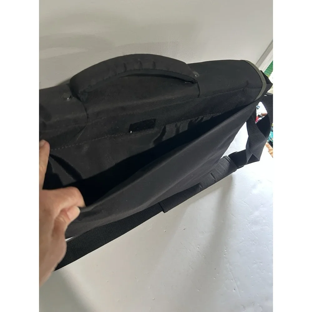 Lenovo Laptop Messenger Bag Black Olive Green Shoulder Strap Briefcase 17x12x3